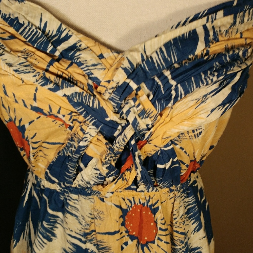 Prestige Dress - Picture 4 of 6